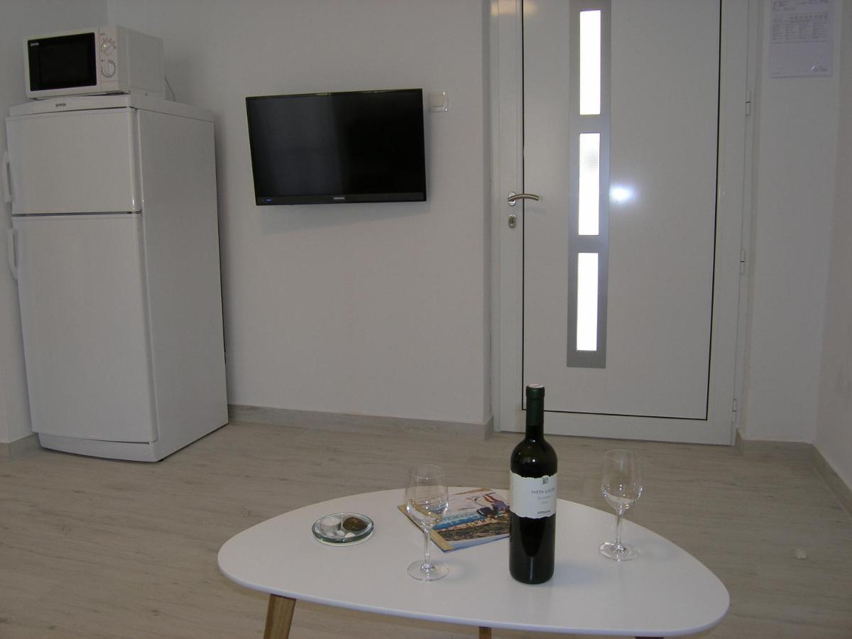 Apartments Aventura Baska For Relaxing Holidays Extérieur photo
